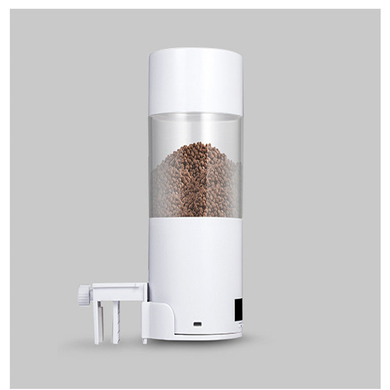 Aquarium automatic fish feeder